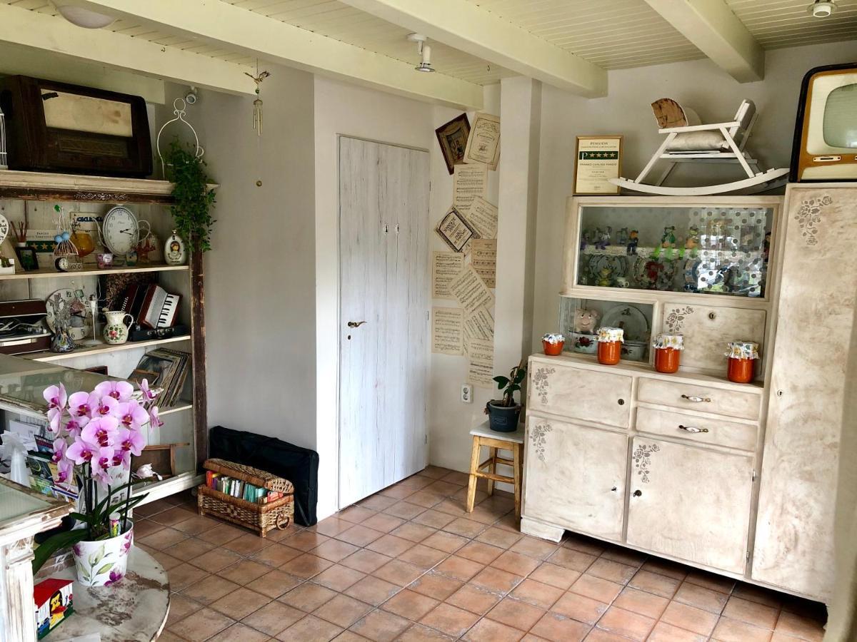 F57 - Franko Csaladi Panzio Bed and Breakfast Balatonlelle Eksteriør billede
